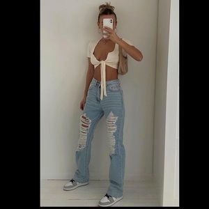 Distressed boyfriend jeans